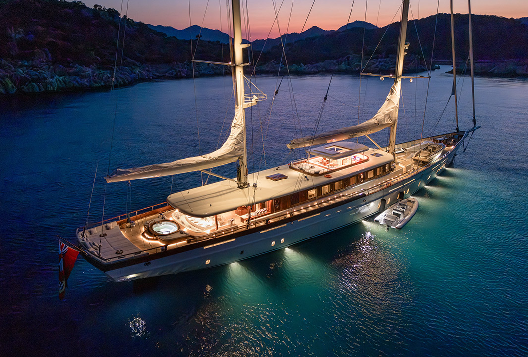 Ares Yachts The Sea Card4