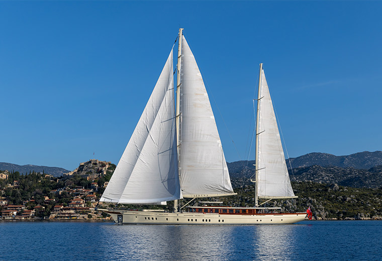 Ares Yachts Jeff Brown Card