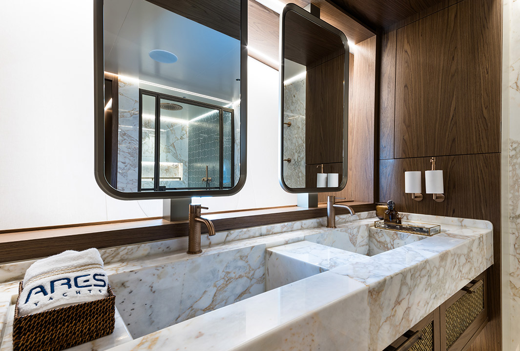 Ares Yachts Craftmanship Card