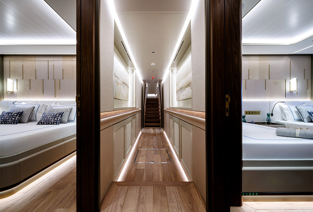 Ares Yachts Calm Card