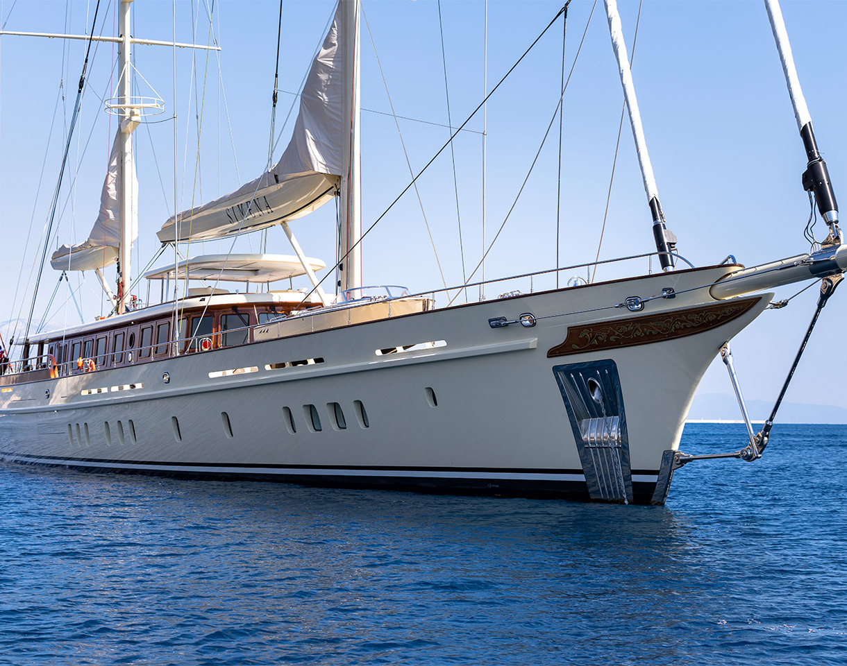 Ares Yachts Simena Classic Card6