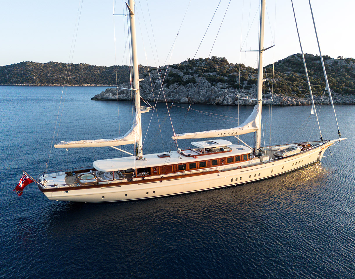 Ares Yachts Simena Classic Card11