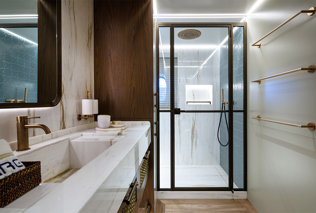 Ares Yachts Calm Card7